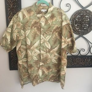 Men’s casual tropical print shirt